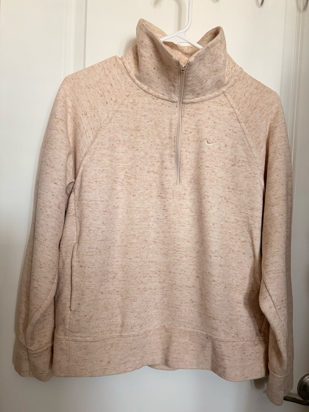 Women's Nike Quarter Zip Athletic Beige Thermal Sweatshirt Medium NWOT
